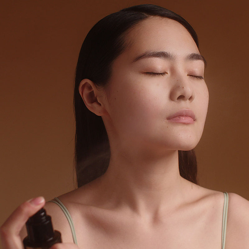 How To Apply Epara Skincare Hydrating Mist